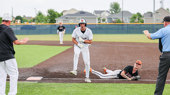 6-9-26 VARSITY Sectional vs. Verona (276)
