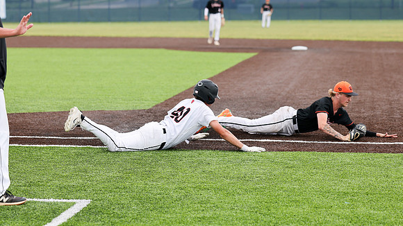 6-9-26 VARSITY Sectional vs. Verona (274)