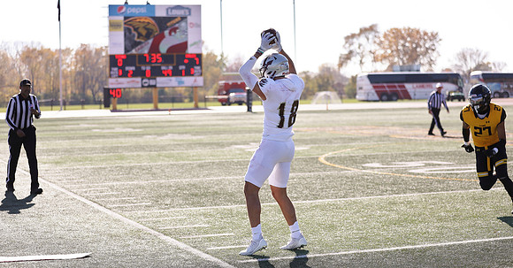10-29-22 vs. UW Oshkosh (43)