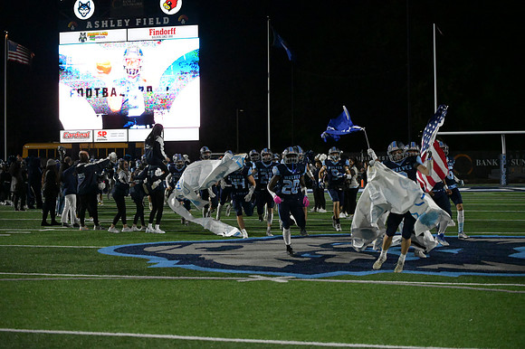 10-15-22 West Football vs. Oregon  (44)
