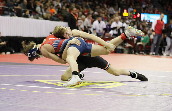 Sun Prairie 120 lbs. Chris Anderson Match #1  (3)