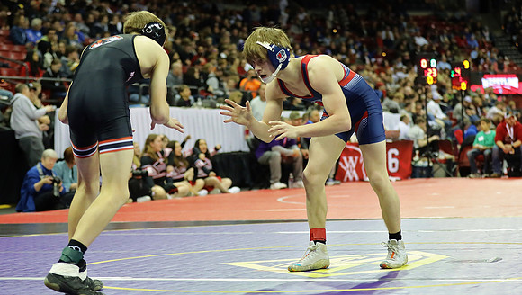 Sun Prairie 120 lbs. Chris Anderson Match #1  (14)