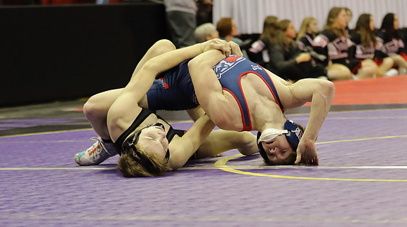 Sun Prairie 120 lbs. Chris Anderson Match #1  (27)