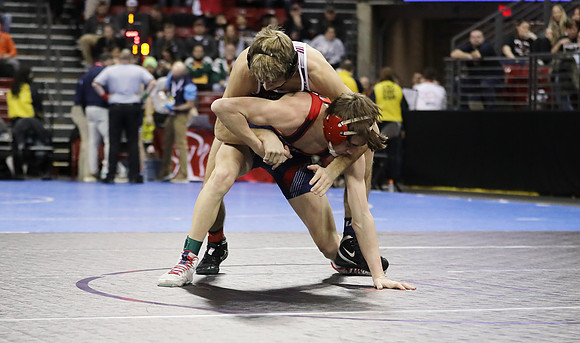 Sun Prairie 132 lbs. Parker Olson Match #1 State Tournament 2023    (12)