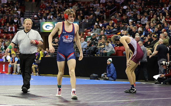 Sun Prairie 132 lbs. Parker Olson Match #1 State Tournament 2023    (45)