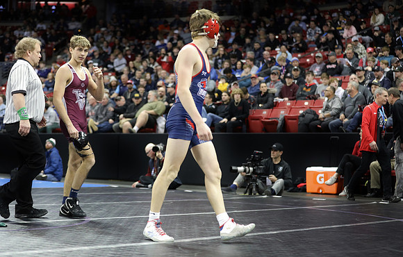 Sun Prairie 132 lbs. Parker Olson Match #1 State Tournament 2023    (52)