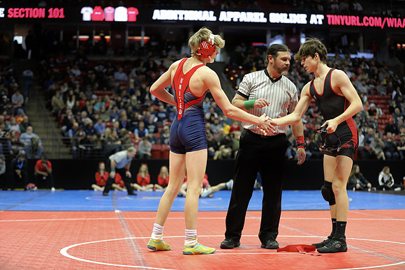 Sun Prairie 138 lbs. Dylan Muehlenberg Match #1 State Tournament 2023 (27)