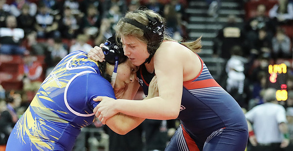 Sun Prairie 165 lbs. Sophia Bassino Match #1 at State Tournament 2023  (3)