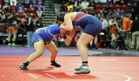 Sun Prairie 165 lbs. Sophia Bassino Match #1 at State Tournament 2023  (9)