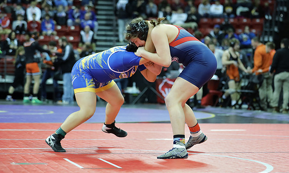 Sun Prairie 165 lbs. Sophia Bassino Match #1 at State Tournament 2023  (8)