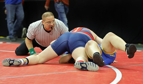 Sun Prairie 165 lbs. Sophia Bassino Match #1 at State Tournament 2023  (15)