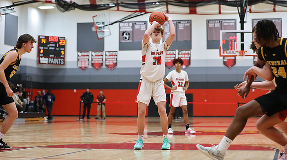 2-28-23 VARSITY vs. West Allis Central (Regional) (75)