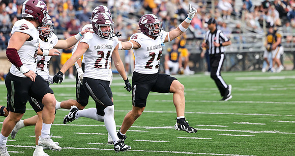 25 Aaron Schmitz (35)