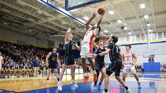 3-13-25 Sectional Semifinal vs. Kettle Moraine (57)