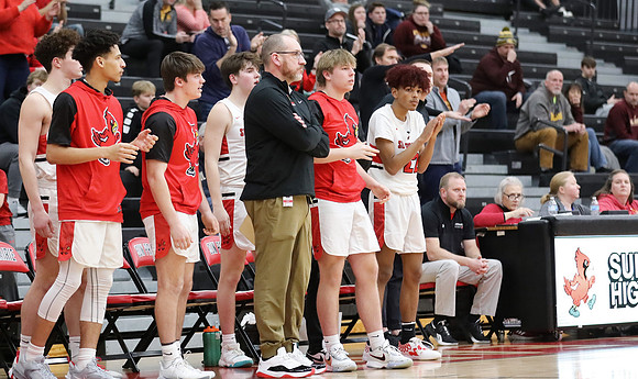 Coach Steve Maselter (4)