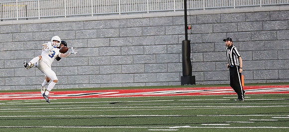 8-26-22 Sun Prairie vs. Mulwanago at  Bank of Sun Prairie Stadium Sun Prairie WI.  (27)