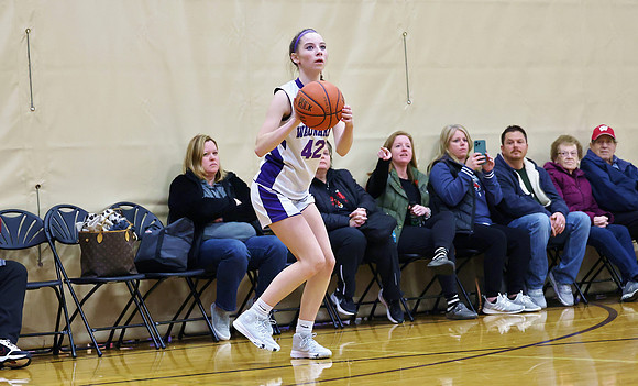 3-12-23 7th Grade Girls Sun Prairie (Cleveland) vs. Waunakee (32)