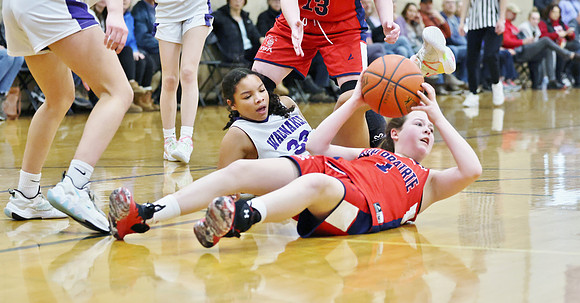 3-12-23 7th Grade Girls Sun Prairie (Cleveland) vs. Waunakee (40)