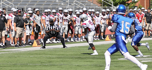 3 UWL 2018 Pre Season Scrmmage vs. U of Dubuque  (29)