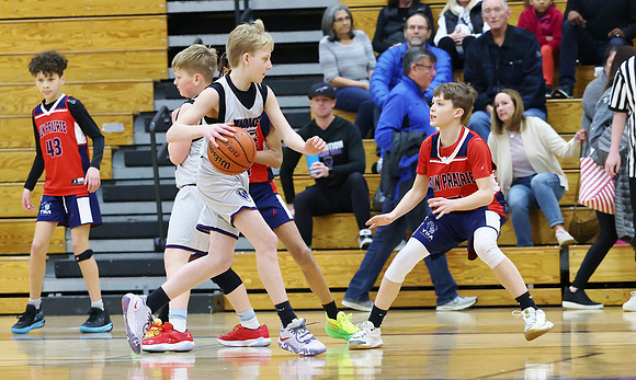 3-12-23 6th Grade Boys Waunakee vs. Sun Prairie  (8)