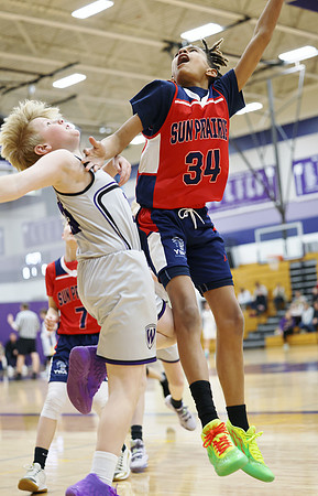 3-12-23 6th Grade Boys Waunakee vs. Sun Prairie  (42)