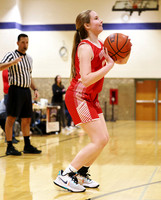 3-12-23 7th Grade Girls Champiosnhip Shullsburg vs. Hortonville Black (5)