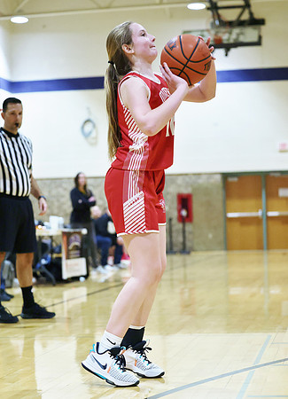 3-12-23 7th Grade Girls Champiosnhip Shullsburg vs. Hortonville Black (6)