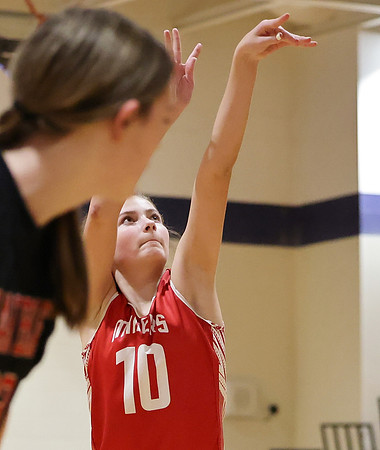 3-12-23 7th Grade Girls Champiosnhip Shullsburg vs. Hortonville Black (26)
