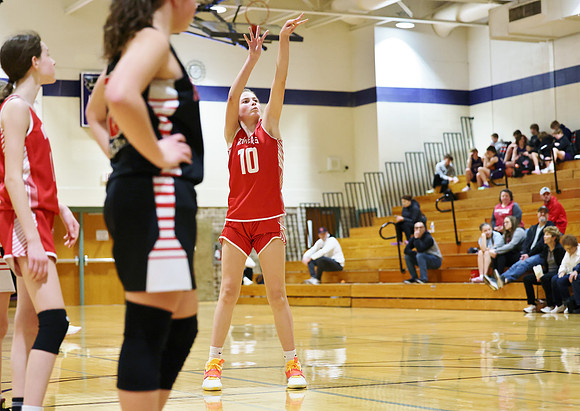 3-12-23 7th Grade Girls Champiosnhip Shullsburg vs. Hortonville Black (44)