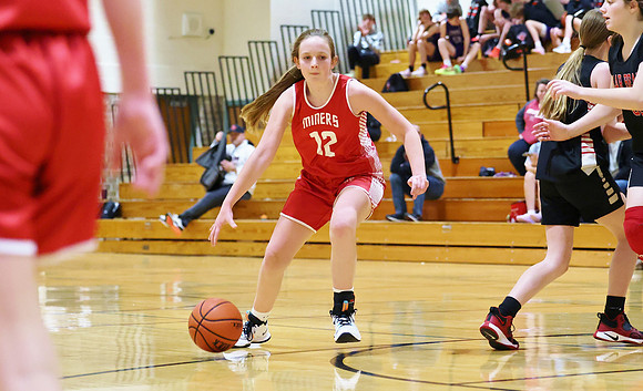 3-12-23 7th Grade Girls Champiosnhip Shullsburg vs. Hortonville Black (53)