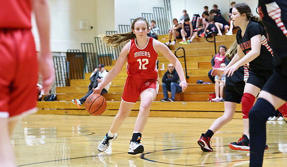 3-12-23 7th Grade Girls Champiosnhip Shullsburg vs. Hortonville Black (54)