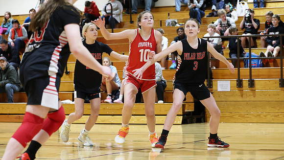 3-12-23 7th Grade Girls Champiosnhip Shullsburg vs. Hortonville Black (59)