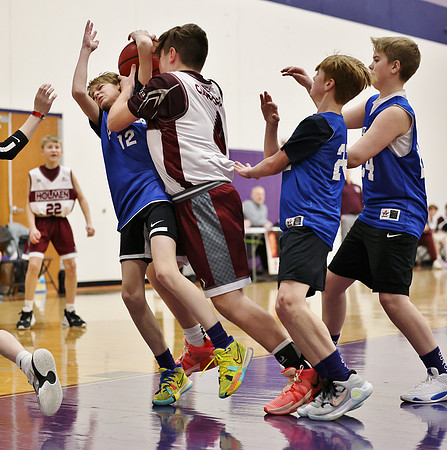 3-12-23 6th Grade Boys Lake Mills vs. Holmen (12)