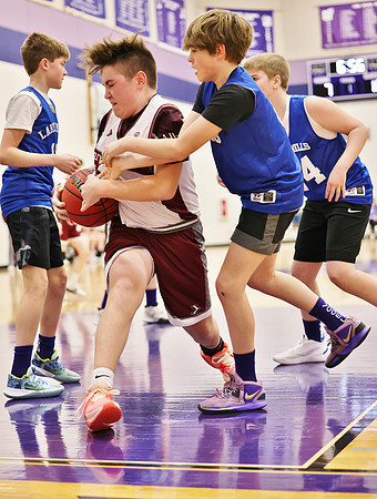 3-12-23 6th Grade Boys Lake Mills vs. Holmen (30)