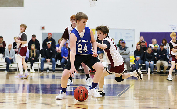 3-12-23 6th Grade Boys Lake Mills vs. Holmen (42)