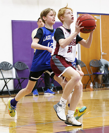 3-12-23 6th Grade Boys Lake Mills vs. Holmen (60)