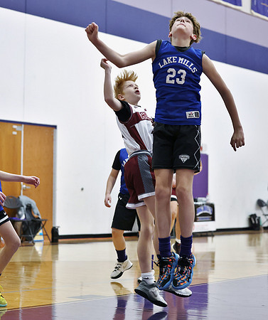 3-12-23 6th Grade Boys Lake Mills vs. Holmen (66)