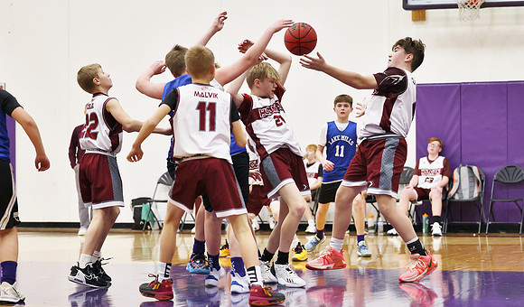 3-12-23 6th Grade Boys Lake Mills vs. Holmen (82)