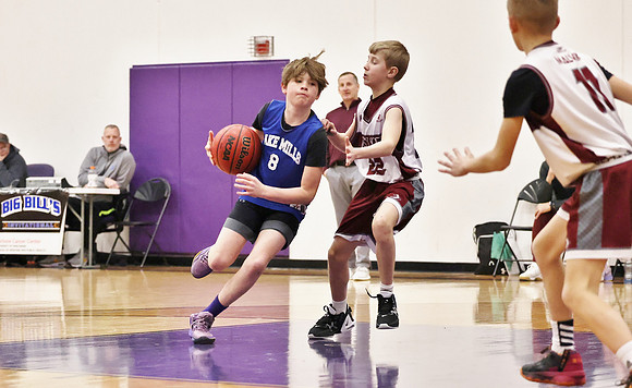 3-12-23 6th Grade Boys Lake Mills vs. Holmen (85)