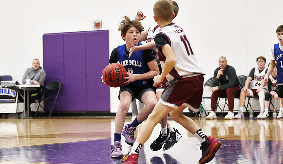 3-12-23 6th Grade Boys Lake Mills vs. Holmen (88)