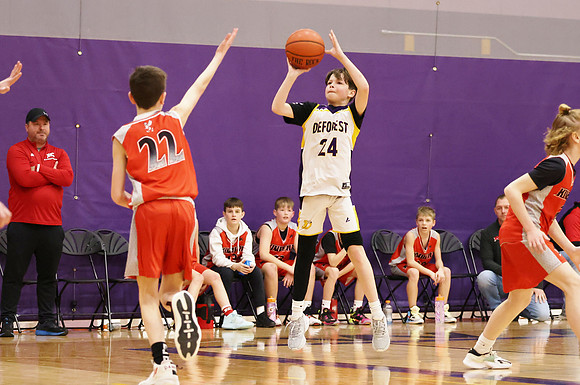 3-12-23 6th Grade Boys Mt. Horeb vs. Kimberly   (32)