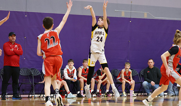 3-12-23 6th Grade Boys Mt. Horeb vs. Kimberly   (33)