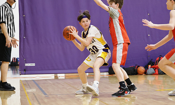 3-12-23 6th Grade Boys Mt. Horeb vs. Kimberly   (43)