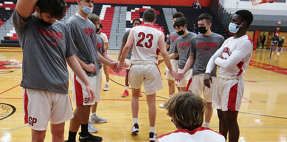 1-10-22 JV vs. Oconomoc (Parents Night) (23)
