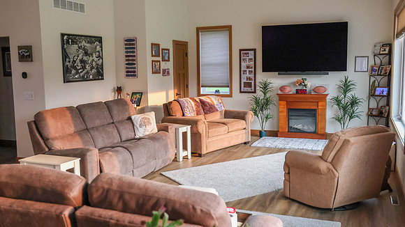 150 Great Room, Dining and Kitchen Areas (5)