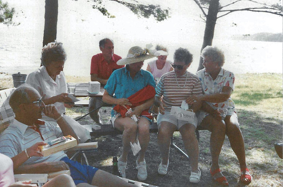 1988 (16)