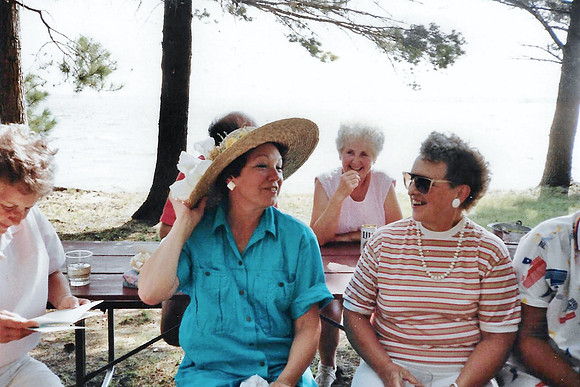 1988 (21)
