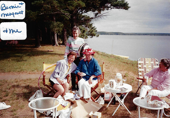 1989 (4)