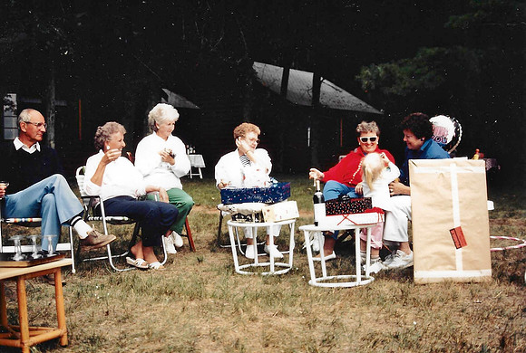 1989 (17)