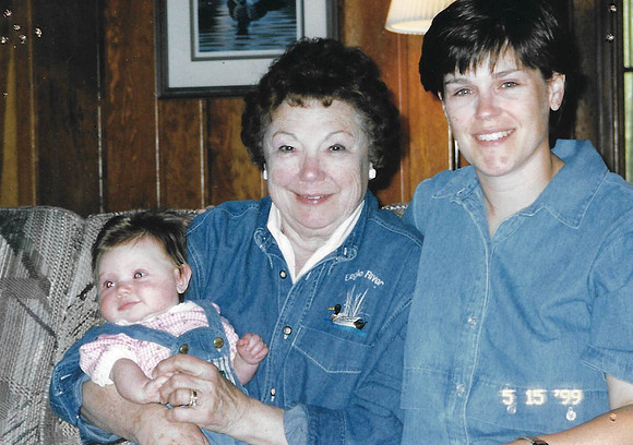 1999 (4)